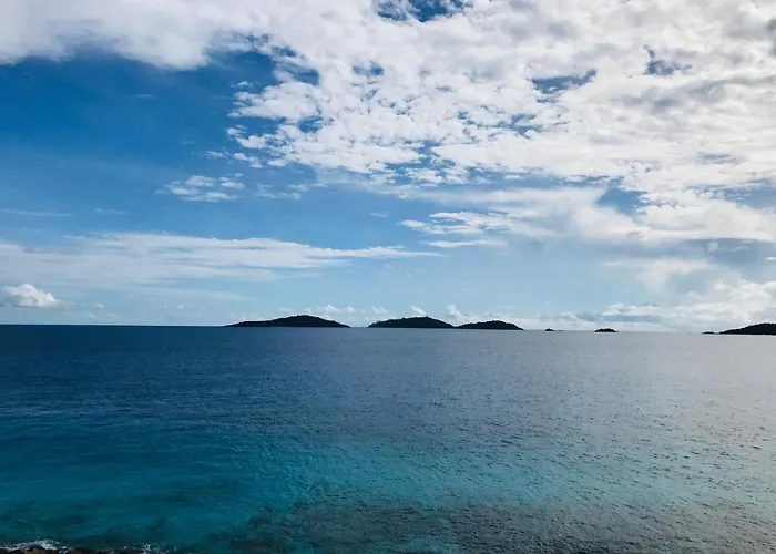 Hotels mit Schwimmbad in Insel La Digue