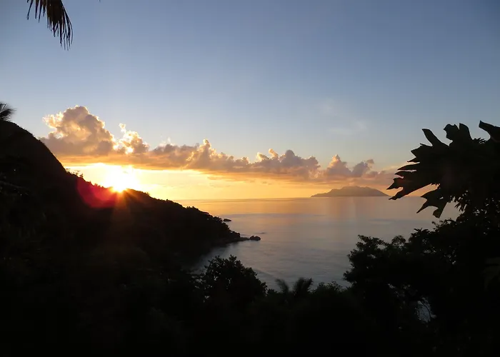 Treasure Cove Hotel & Restaurant Bel Ombre