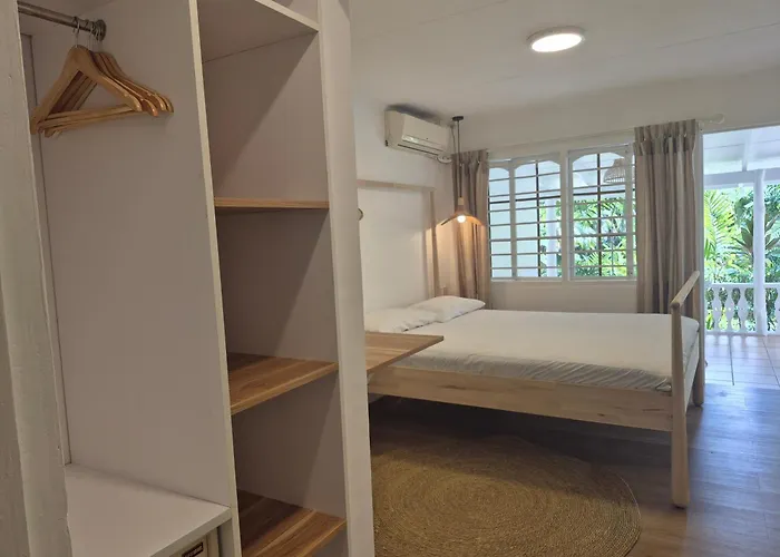 Beau Vallon Bungalows